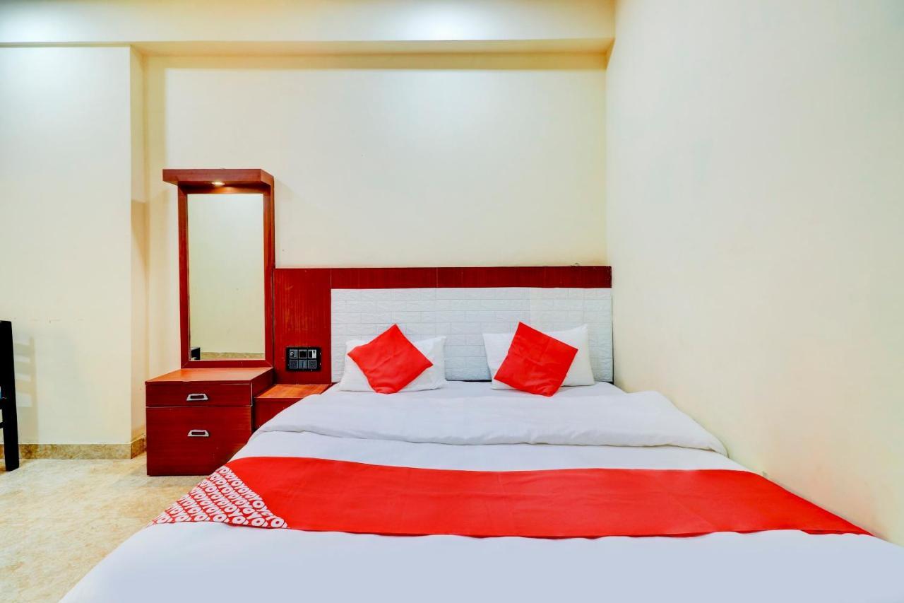 Oyo Flagship 73009 Hotel City Inn Dayal Bagh Eksteriør bilde